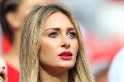 爱游戏网页版-波兰队逆转韩国队，波尔状态火热