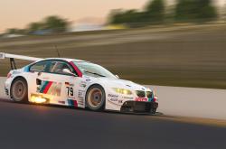 爱游戏在线-鹈鹕鏖战76人，伦纳德表现堪称教科书