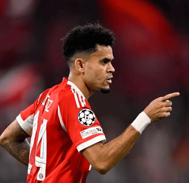 曼联不敌国际尤文错失千载难逢超越机会的简单介绍 曼联不敌国际尤文错失千载难逢超越机会的简单介绍