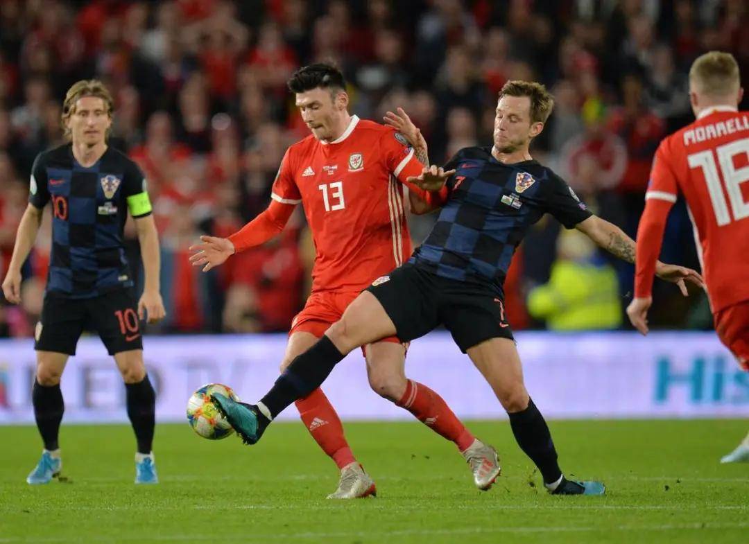 包含欧国联比赛比利时队稳定发挥，继续领跑积分榜的词条