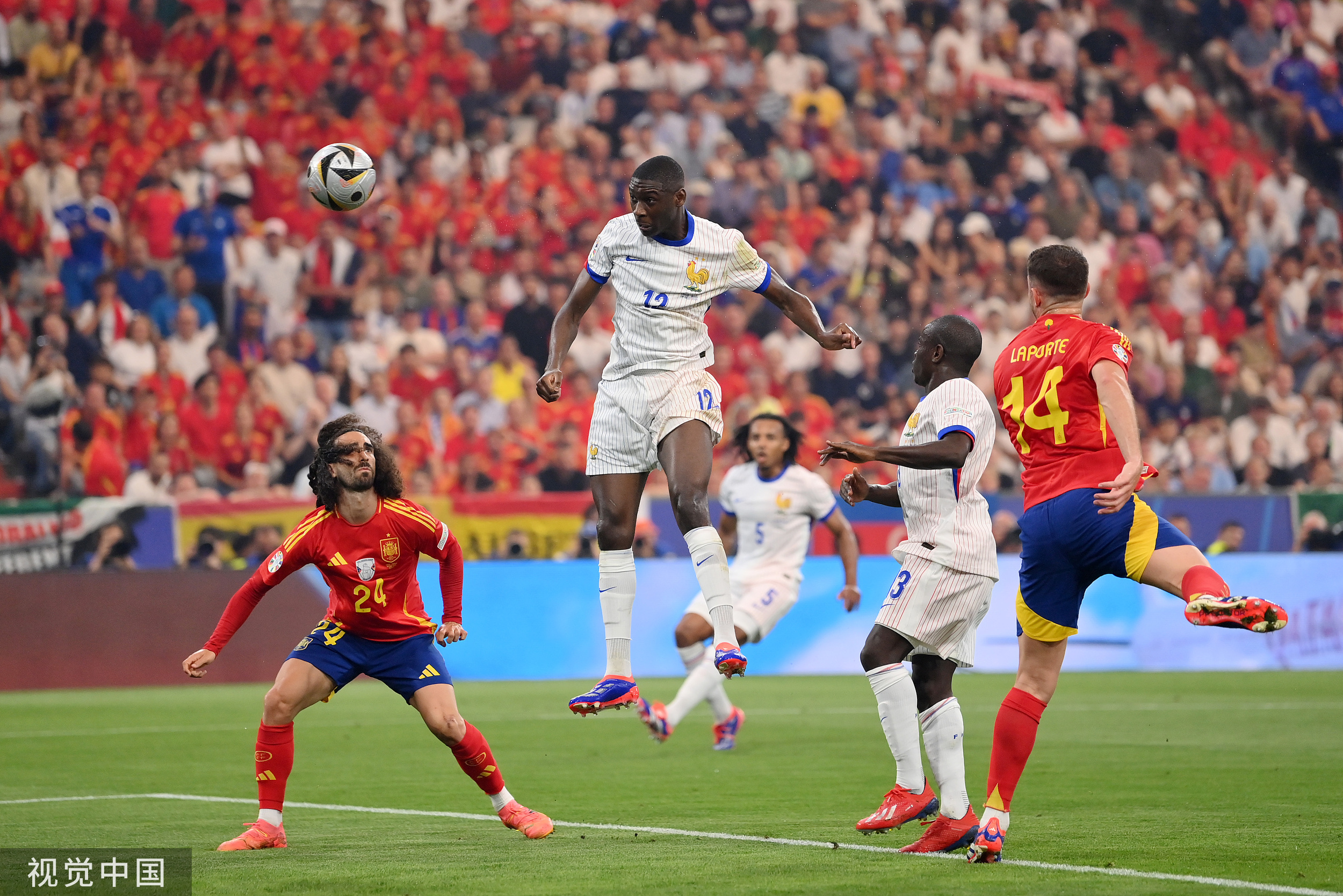 包含欧洲球队的比赛进程和球员状态备受关注的词条 包含欧洲球队的比赛进程和球员状态备受关注的词条