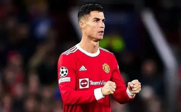 罗马前锋进球无数,成为锋线杀手的简单介绍 罗马前锋进球无数,成为锋线杀手的简单介绍