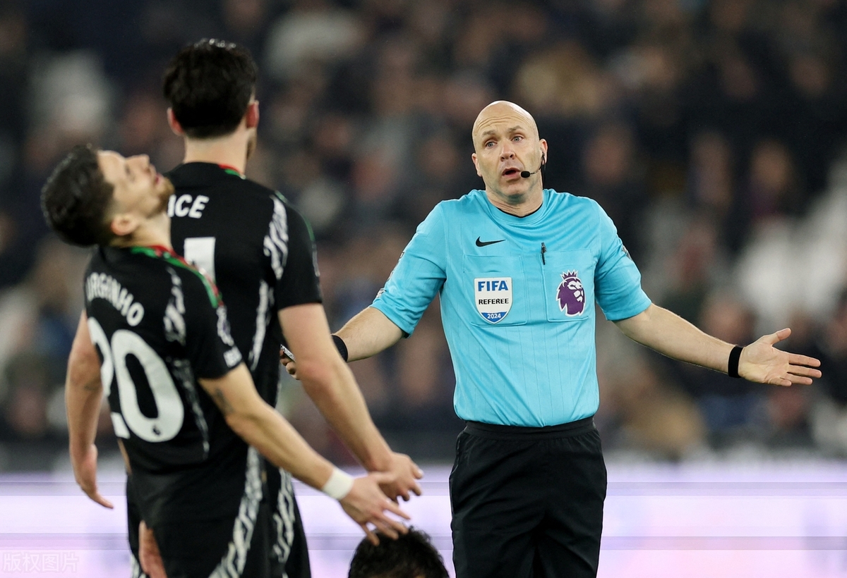 包含阿森纳险胜德国,若日尼奥扛起全队的词条 包含阿森纳险胜德国,若日尼奥扛起全队的词条