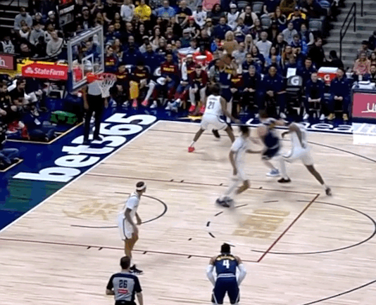 凯尔特人逆转76人，德罗赞统治全场的简单介绍