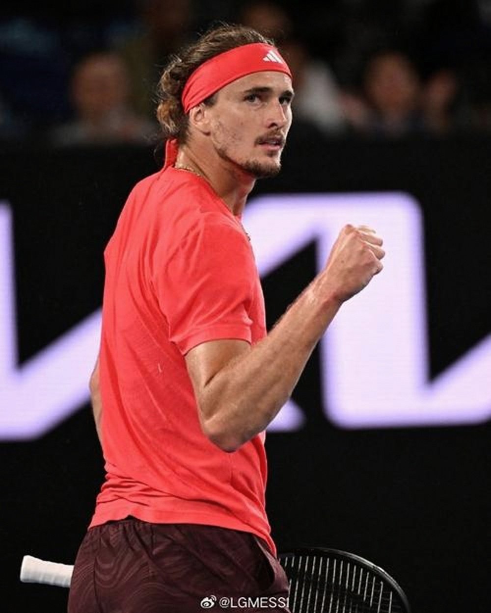 日本网球队强势世界网球队，兹维列夫关键制胜的简单介绍